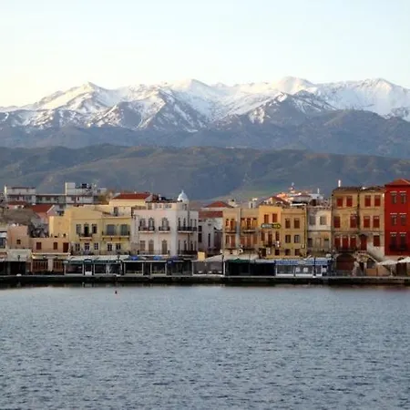 Venezia מלון חאניה