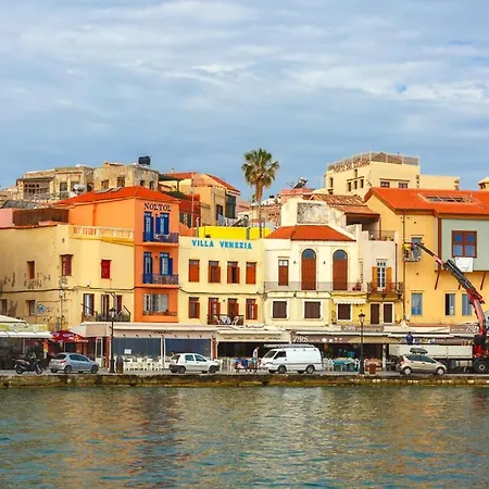 Venezia 2* חאניה