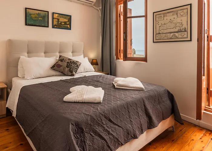 威尼斯别墅酒店 2* 干尼亞